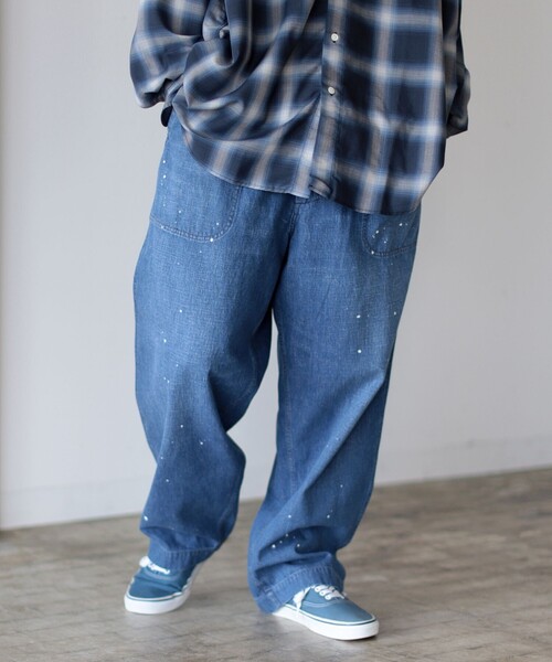 BEAMS（ビームス）の「BEAMS / ペイント 1プリーツ ベイカーパンツ（チノパンツ・メンズ・アイボリー/インディゴブルー・LARGE/SMALL/X-LARGE/MEDIUM）」の2枚目の写真