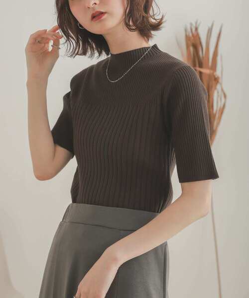 SENSE OF PLACE by URBAN RESEARCH（センスオブプレイスバイアーバンリサーチ）の「ワイドリブコンパクトニットセーター（ニット/セーター・レディース・ブラック/アイボリー/ライトブルー/ブラウン・ONE）」の4枚目の写真