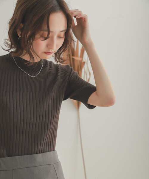 SENSE OF PLACE by URBAN RESEARCH（センスオブプレイスバイアーバンリサーチ）の「ワイドリブコンパクトニットセーター（ニット/セーター・レディース・ブラック/アイボリー/ライトブルー/ブラウン・ONE）」の15枚目の写真