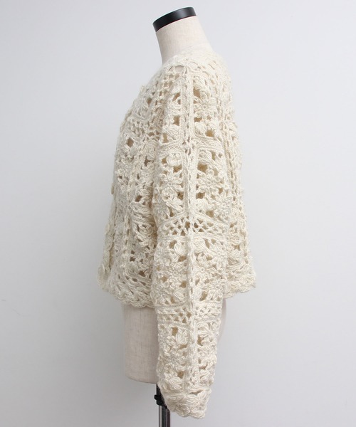 chambre de charme（シャンブルドゥシャーム）の「cdc ネパールハンドニット　かぎ針編カーディガン（カーディガン/ボレロ・レディース・オフホワイト・FREE）」の21枚目の写真