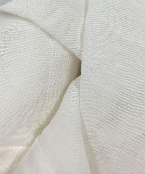 LUGIVA（ルギヴァ）の「ギャザードルマンリネンシャツ（シャツ/ブラウス・レディース・オフホワイト・M）」の5枚目の写真