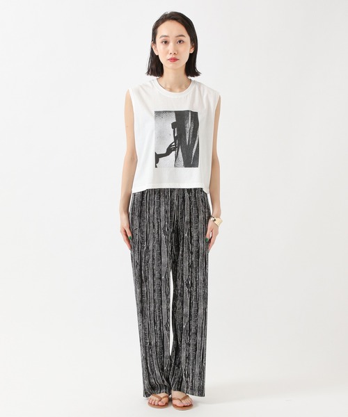 ALAND（エーランド）の「3.3 Field Trip／MONO PRINTノースリーブ　2218870（Tシャツ/カットソー・レディース・ブラック/アイボリー/カーキ・FREE）」の11枚目の写真