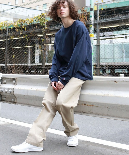 Champion(チャンピオン)の「【Champion Authentic T-SHIRTS】袖ワンポイント 刺繍ロゴワッペン ルーズベーシックロンT(Tシャツ/カットソー・メンズ・ホワイト/グレー/ネイビー/ブラック/レッド/ブルー・S/M/L/XL)」の18枚目の写真