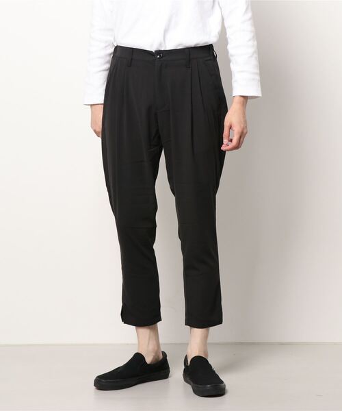 CORISCO(コリスコ)の「ドレープポリトロ裾スリットパンツ(M1)(その他パンツ・メンズ・ブラック/その他1/その他3・MEDIUM/LARGE/X-LARGE)」の8枚目の写真