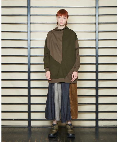 gomme（ゴム）の「ウォームポンチ　リラックスＴ（Tシャツ/カットソー・レディース・ブラック/グレー/カーキ・MEDIUM）」の4枚目の写真