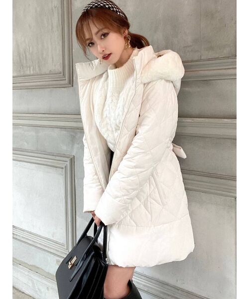 RESEXXY（リゼクシー）の「キルティングダウンコート（ダウンジャケット/コート・レディース・ブラック/ベージュ/ホワイト・FREE）」の18枚目の写真