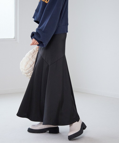 Heather（ヘザー）の「サテンキリカエマーメイドロングスカート　237964（スカート・レディース・ブラック/ベージュ/ブルー・FREE）」の14枚目の写真
