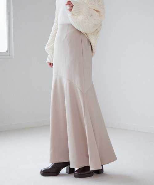 Heather（ヘザー）の「サテンキリカエマーメイドロングスカート　237964（スカート・レディース・ブラック/ベージュ/ブルー・FREE）」の4枚目の写真