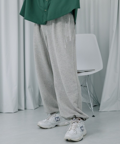 Adoon plain(アドーンプレーン)の「【Adoon plain】スウェットパンツ(スウェットパンツ・メンズ・ライトグレー/ブラック・SMALL/MEDIUM/LARGE)」の2枚目の写真