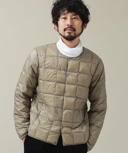 TAION（タイオン）の「《WEB限定》TAION/クルーネックボタンダウンジャケット（ダウンジャケット/コート・メンズ・ブラック/チャコール/ネイビー/カーキ/オフホワイト/サンドベージュ・L/M/S）」の5枚目の写真