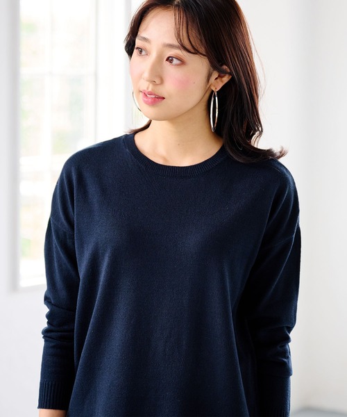 RANAN(ラナン)の「洗えるクルーネックカシミヤタッチニット(ニット/セーター・レディース・グレー/マスタード/ピンク系その他/ピンク/ブラック/サンドグレー/レッド系その他/ブルー/オフホワイト/ネイビー・M/L/LL)」の16枚目の写真