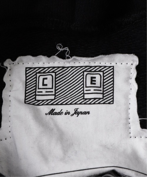 C.E（シーイー）の「【C.E / シーイー】NOT OF THINGS HEAVY HOODY（パーカー・メンズ・ブラック・MEDIUM/LARGE/X-LARGE）」の18枚目の写真