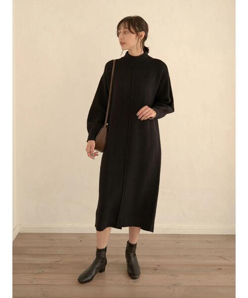 earth music&ecology（アースミュージックアンドエコロジー）の「Ｉラインニットワンピース＊（ワンピース・レディース・ブラック/ベージュ/グレー/ブルー・FREE）」の13枚目の写真