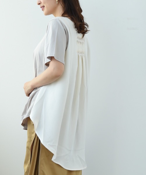 INTERPLANET（インタープラネット）の「Ｓｕｐｐｌｅ　Ｃｏｔｔｏｎ変形ピンタックプルオーバー（Tシャツ/カットソー・レディース・ブラック/オフホワイト/グリーン/グレイッシュベージュ・FREE）」の18枚目の写真