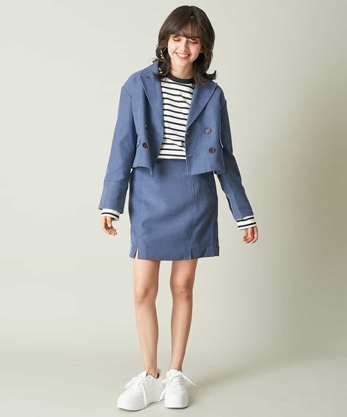 A de a.v.v（アードアー・ヴェ・ヴェ）の「（SET UP対応）ダブルボタンショートテーラードジャケット（テーラードジャケット・レディース・ブラック/ブルー・38/36）」の3枚目の写真