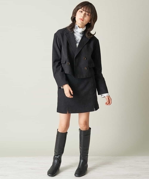 A de a.v.v（アードアー・ヴェ・ヴェ）の「（SET UP対応）ダブルボタンショートテーラードジャケット（テーラードジャケット・レディース・ブラック/ブルー・38/36）」の8枚目の写真