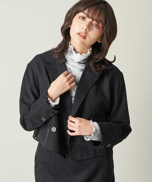 A de a.v.v（アードアー・ヴェ・ヴェ）の「（SET UP対応）ダブルボタンショートテーラードジャケット（テーラードジャケット・レディース・ブラック/ブルー・38/36）」の10枚目の写真