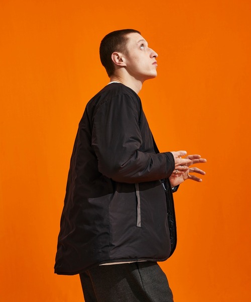 ユナイテッドトウキョウ リバースノーカラージャケット ブラック