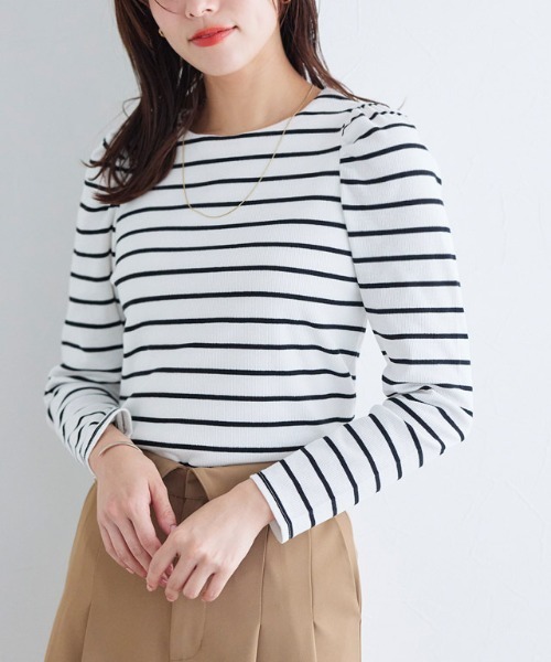 Pierrot（ピエロ）の「パフスリーブテレコリブカットソー（Tシャツ/カットソー・レディース・オフホワイト/ホワイト×ブラック/ブラック/ミント/サックスブルー/ネイビー/グリーン系その他/ブルー系その他/チャコールグレー・M/L）」の3枚目の写真