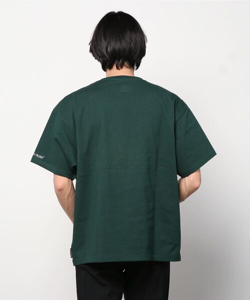 DC(ディーシー)の「DC/ディーシー ワイドフィット ワンポイント刺繍 ポケットTシャツ DST221021(Tシャツ/カットソー・メンズ・ブラック/グリーン/ホワイト・L/M/XL/2XL)」の5枚目の写真