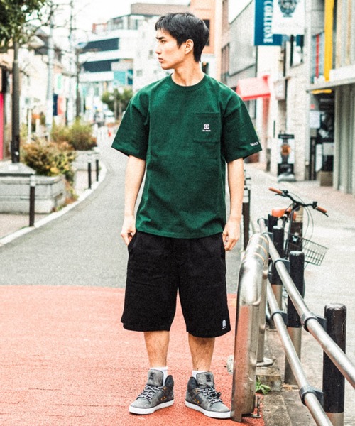DC(ディーシー)の「DC/ディーシー ワイドフィット ワンポイント刺繍 ポケットTシャツ DST221021(Tシャツ/カットソー・メンズ・ブラック/グリーン/ホワイト・L/M/XL/2XL)」の7枚目の写真