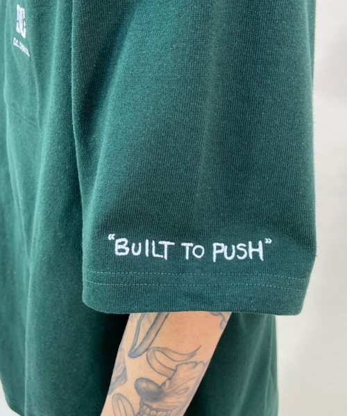 DC(ディーシー)の「DC/ディーシー ワイドフィット ワンポイント刺繍 ポケットTシャツ DST221021(Tシャツ/カットソー・メンズ・ブラック/グリーン/ホワイト・L/M/XL/2XL)」の15枚目の写真