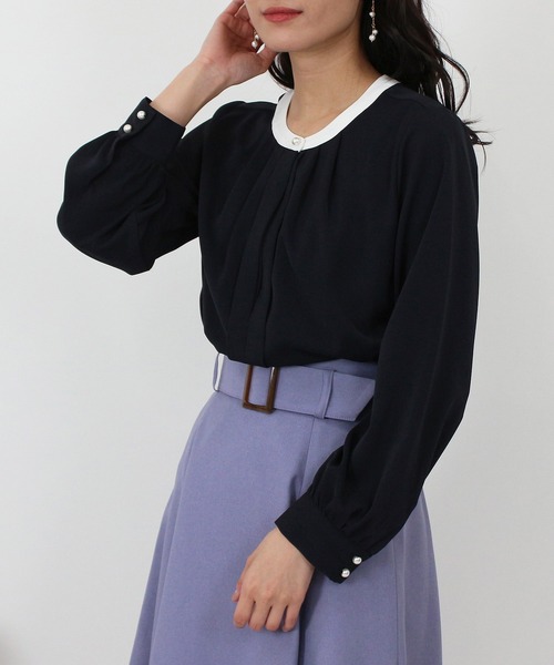 TRUDEA（トルディア）の「配色バンドカラー2WAYブラウス（シャツ/ブラウス・レディース・ホワイト/ミント/ピンクベージュ/ベージュ/ネイビー/チャコールグレー・MEDIUM/LARGE/SMALL）」の11枚目の写真