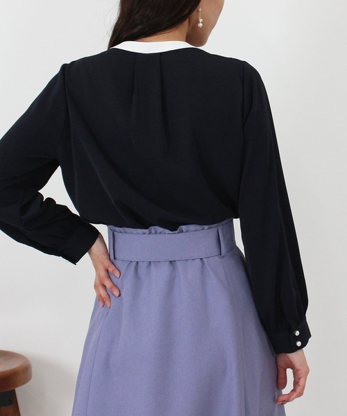 TRUDEA（トルディア）の「配色バンドカラー2WAYブラウス（シャツ/ブラウス・レディース・ホワイト/ミント/ピンクベージュ/ベージュ/ネイビー/チャコールグレー・MEDIUM/LARGE/SMALL）」の13枚目の写真