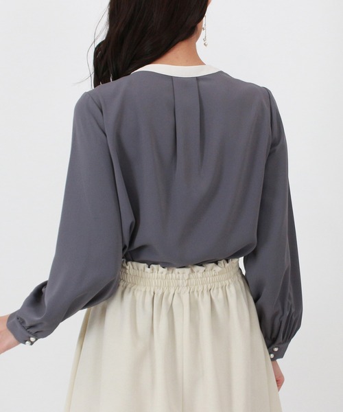 TRUDEA（トルディア）の「配色バンドカラー2WAYブラウス（シャツ/ブラウス・レディース・ホワイト/ミント/ピンクベージュ/ベージュ/ネイビー/チャコールグレー・MEDIUM/LARGE/SMALL）」の20枚目の写真