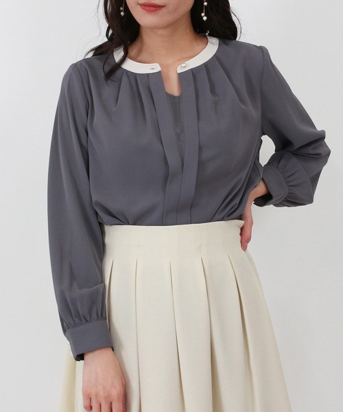 TRUDEA（トルディア）の「配色バンドカラー2WAYブラウス（シャツ/ブラウス・レディース・ホワイト/ミント/ピンクベージュ/ベージュ/ネイビー/チャコールグレー・MEDIUM/LARGE/SMALL）」の22枚目の写真