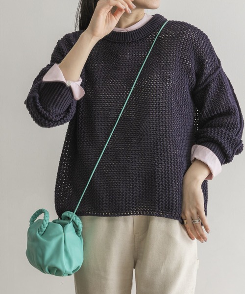 URBAN RESEARCH(アーバンリサーチ)の「『Oggi 5月号掲載』『Gina 2022Spring掲載』メッシュニット(ニット/セーター・レディース・オレンジ系その他/アイボリー/ネイビー・FREE)」の3枚目の写真