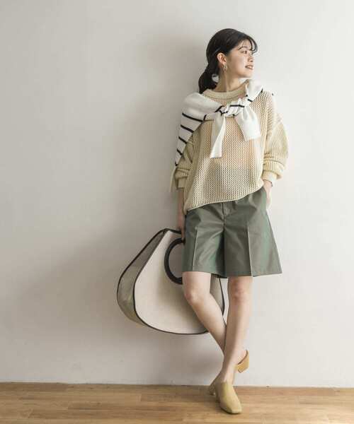 URBAN RESEARCH(アーバンリサーチ)の「『Oggi 5月号掲載』『Gina 2022Spring掲載』メッシュニット(ニット/セーター・レディース・オレンジ系その他/アイボリー/ネイビー・FREE)」の8枚目の写真