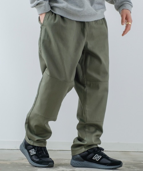 improves（インプローブス）の「ダブルニー スケーター ワイドパンツ（チノパンツ・メンズ・オフホワイト/ベージュ/ブラック/オリーブ/ダークブラウン・MEDIUM/LARGE）」の5枚目の写真