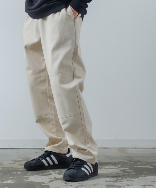 improves（インプローブス）の「ダブルニー スケーター ワイドパンツ（チノパンツ・メンズ・オフホワイト/ベージュ/ブラック/オリーブ/ダークブラウン・MEDIUM/LARGE）」の6枚目の写真