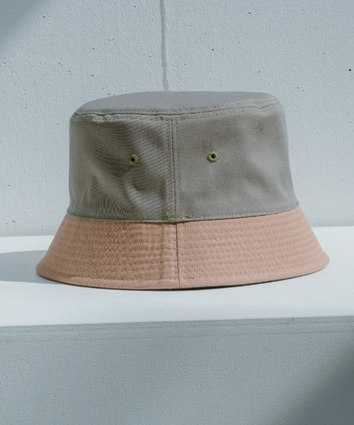 INTER FACTORY（インターファクトリー）の「【るい【YouTuberるぅきぃ夫婦】 - リバーシブルバケットハット　made in INTER FACTORY（ハット・レディース・カーキ/ホワイト・FREE）」の6枚目の写真