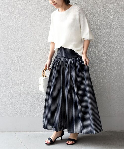 SHIPS(シップス)の「【SHIPS別注】BENCH MARKING SHIRT:〈洗濯機可能〉ドットスカート(スカート・レディース・ネイビー・ONE SIZE)」の16枚目の写真