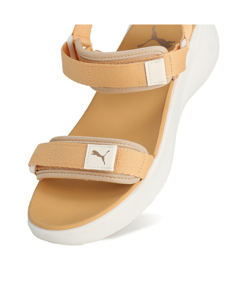 PUMA（プーマ）の「PUMA プーマ ウィメンズ ソフトライド VOLA サンダル Sportie Sandal Wns Vola（サンダル・レディース・ピンク/ブラック×ゴールド/パープル系その他/ホワイト系その他4/ブラック×ピンク・23.0cm/25.0cm/26.0cm/22.0cm/24.0cm）」の6枚目の写真