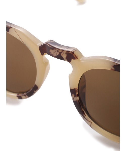 LILY BROWN（リリーブラウン）の「【A.KJAERREDE×LILYBROWN】サングラス＜GEORGE＞（サングラス・レディース・ブラウン/アイボリー・FREE）」の7枚目の写真