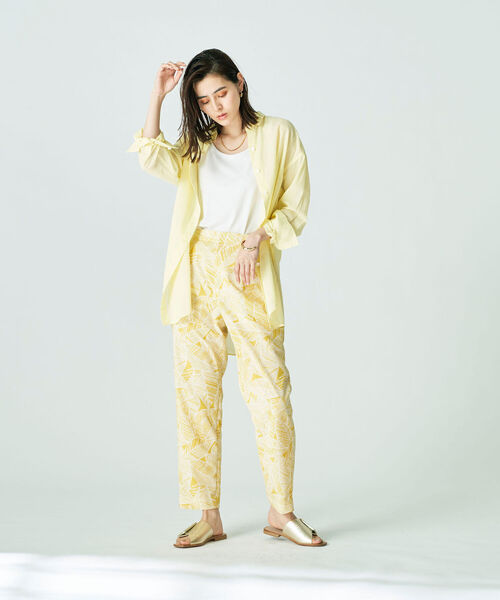 NOLLEY’S(ノーリーズ)の「◇【WEB限定サイズあり】リーフプリントテーパードパンツ(その他パンツ・レディース・ブラック系その他3/イエロー系その他3・36/38/40)」の14枚目の写真