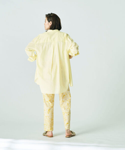 NOLLEY’S(ノーリーズ)の「◇【WEB限定サイズあり】リーフプリントテーパードパンツ(その他パンツ・レディース・ブラック系その他3/イエロー系その他3・36/38/40)」の15枚目の写真