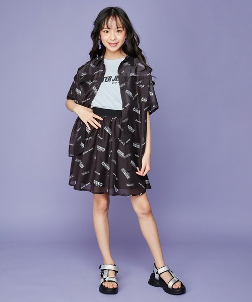 SISTER JENNI（SISTER JENNI）の「ロゴ総柄シアーシャツ（シャツ/ブラウス・キッズ・ブラック/ラベンダー・130cm/140cm/150cm/160cm）」の3枚目の写真