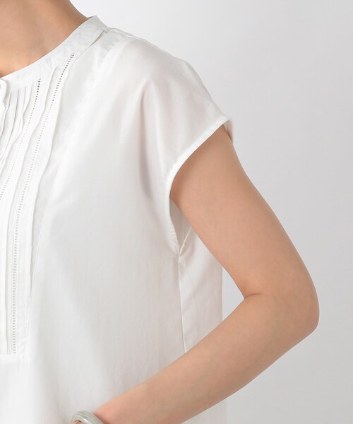 SHOO・LA・RUE（シューラルー）の「◆タック&はしごレースチュニック丈ブラウス（シャツ/ブラウス・レディース・ブラック/オフホワイト/オリーブ/ピンク系・00）」の9枚目の写真