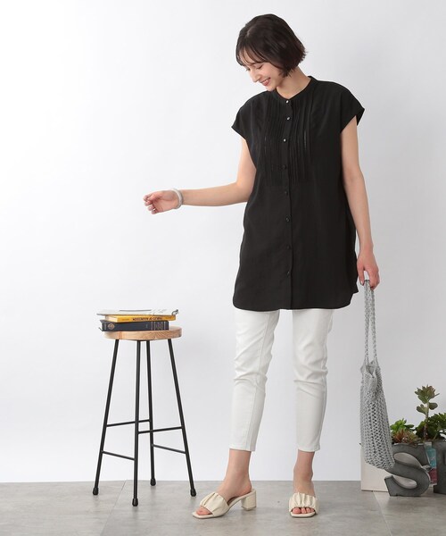 SHOO・LA・RUE（シューラルー）の「◆タック&はしごレースチュニック丈ブラウス（シャツ/ブラウス・レディース・ブラック/オフホワイト/オリーブ/ピンク系・00）」の20枚目の写真