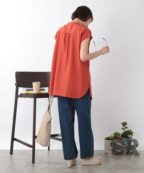 SHOO・LA・RUE（シューラルー）の「◆タック&はしごレースチュニック丈ブラウス（シャツ/ブラウス・レディース・ブラック/オフホワイト/オリーブ/ピンク系・00）」の22枚目の写真