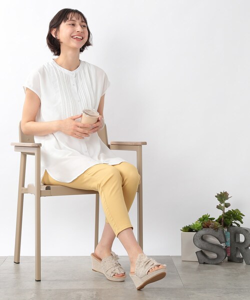 SHOO・LA・RUE（シューラルー）の「◆タック&はしごレースチュニック丈ブラウス（シャツ/ブラウス・レディース・ブラック/オフホワイト/オリーブ/ピンク系・00）」の13枚目の写真