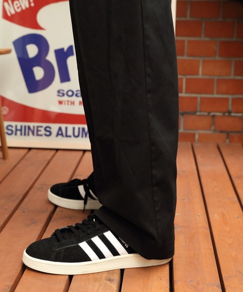 ８(eight)（エイト）の「ツイルカラーワイドパンツ（チノパンツ・メンズ・チャコールグレー/ブラック/ベージュ/レッド/オレンジ/マスタード/ワインレッド/ロイヤルブルー/キナリ/ダークグリーン・LARGE/MEDIUM/X-LARGE）」の22枚目の写真