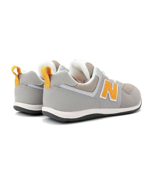 NEW BALANCE（ニューバランス）の「［ニューバランス］ KS574 ◆（スニーカー・キッズ・レッド/グレー・20cm/16cm/14.5cm/16.5cm/17cm/14cm/15.5cm/21cm/20.5cm/19cm/19.5cm/18.5cm/15cm/17.5cm/18cm）」の6枚目の写真