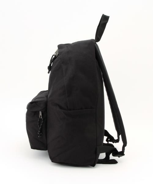 EASTPAK(イーストパック )の「EASTPAK / バックパック(バックパック/リュック・メンズ・ホワイト/ブラック/ネイビー・ONE SIZE)」の8枚目の写真