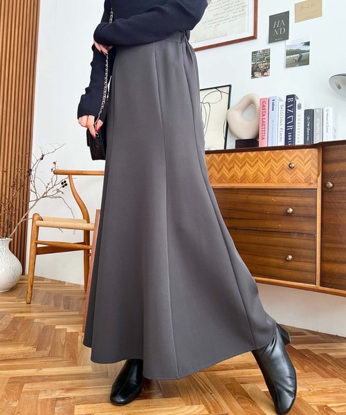 moment+（モーメントプラス）の「アソートセールマーメイドフレアスカート（スカート・レディース・パープル/レッド/オレンジ/グリーン/ライトグリーン/イエロー×グリーン/チャコールグレー/グレイッシュベージュ・S/M/L）」の10枚目の写真