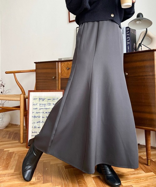 moment+（モーメントプラス）の「アソートセールマーメイドフレアスカート（スカート・レディース・パープル/レッド/オレンジ/グリーン/ライトグリーン/イエロー×グリーン/チャコールグレー/グレイッシュベージュ・S/M/L）」の12枚目の写真